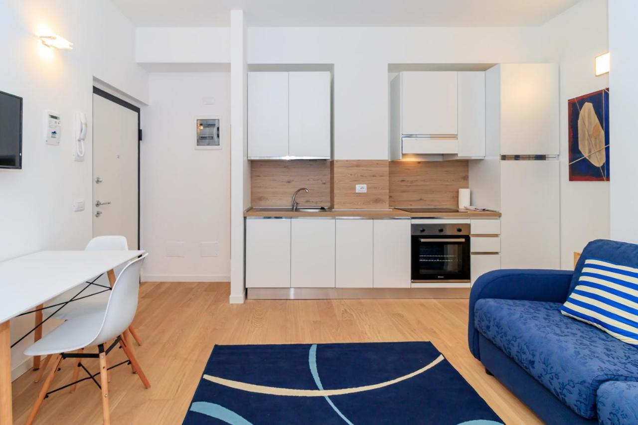 Joivy Cosy 1Bed Flat In Fiera, Milan Lägenhet Exteriör bild