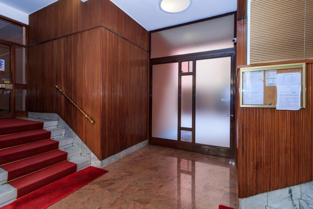Joivy Cosy 1Bed Flat In Fiera, Milan Lägenhet Exteriör bild